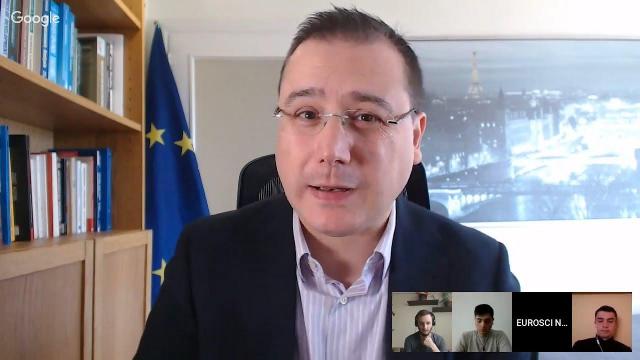 Embedded thumbnail for Banii nu tac, banii se fac, dar... la BNR sau la BCR?